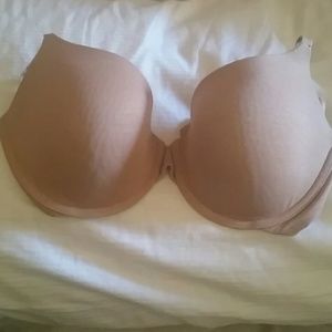 Victoria secret bra 32DDD