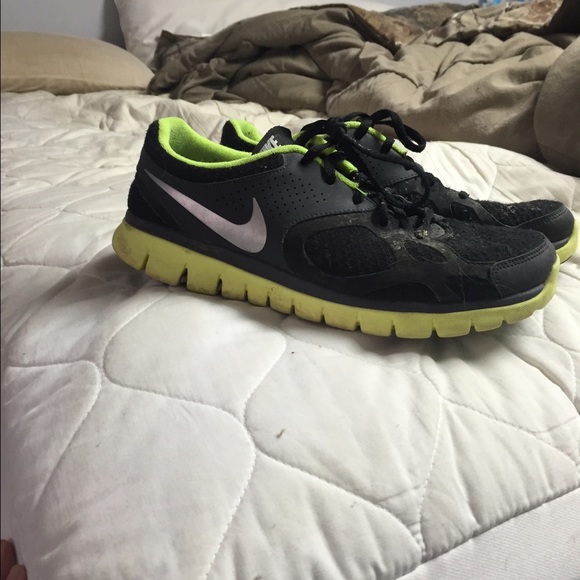 **SOLD**Nike Tennis Shoes