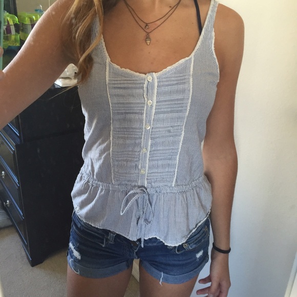 Summery Gilly Hicks top