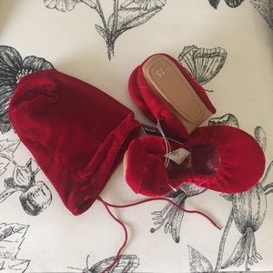Gap City Flats (Red Velvet)