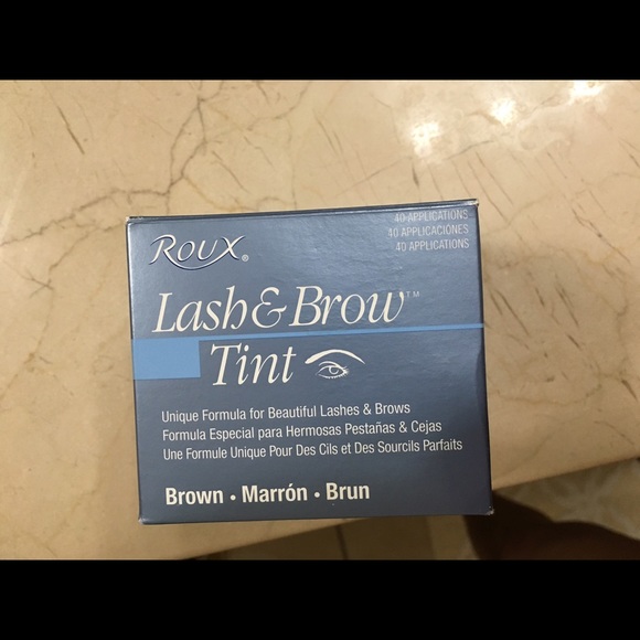 Lash&brow tint.