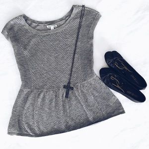 American Eagle Outfitters sleeveless sweater
