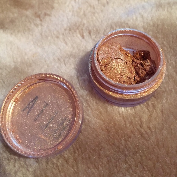 gorgeous shimmery shadow from ulta