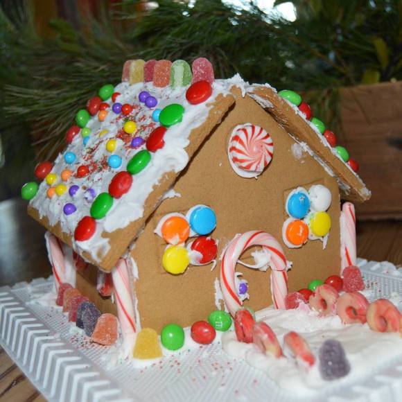 Meet your Posher, Crystal