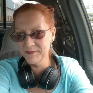 Meet your Posher, Molly