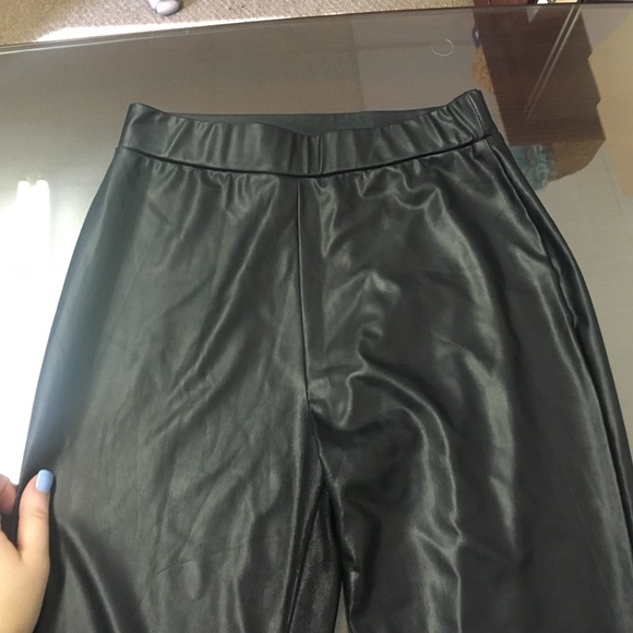 Leather leggings