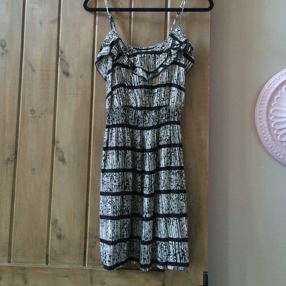 Mimi Chica Graphic Print Dress