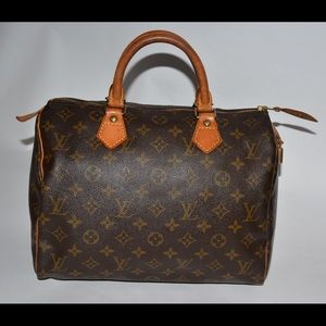 Authentic Louis Vuitton Monogram canvas Speedy 30