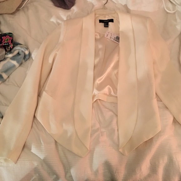 Forever 21 white tuxedo jacket