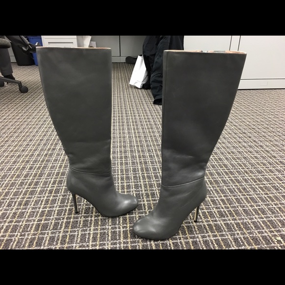 Size 7 Ava & Aiden Knee High Boot
