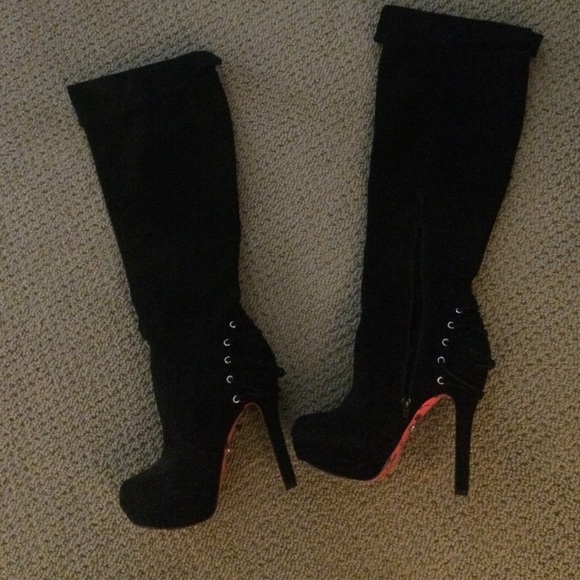 Sexy boots!