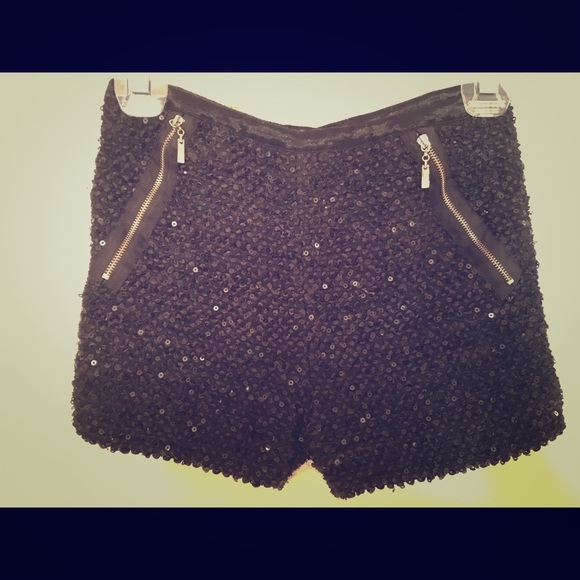 Sequins shorts
