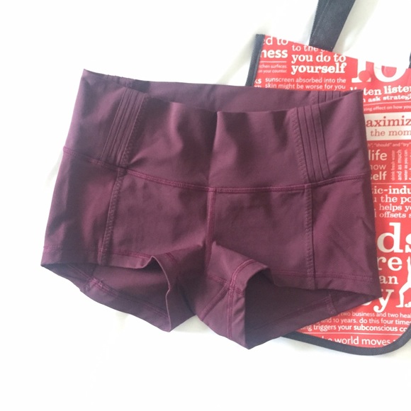 NWOT Lululemon shorts