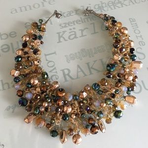 Statement necklace