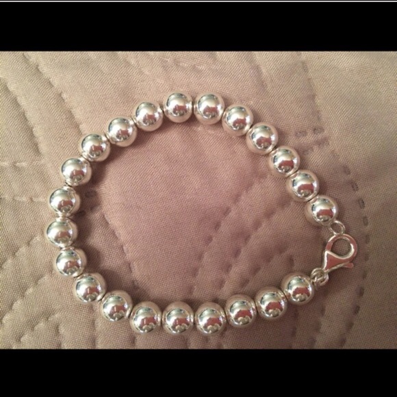 Bundle both neckless & bracelet