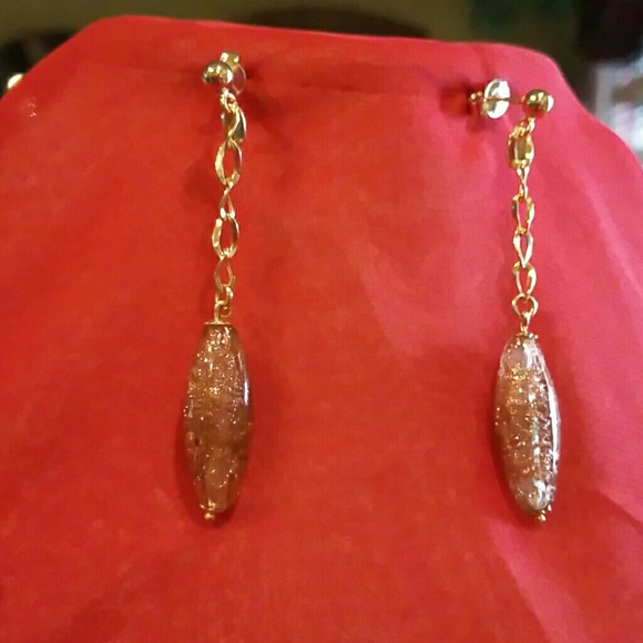 14 Kt. Gold Lariat Necklace Earrings Set - Picture 2 of 4