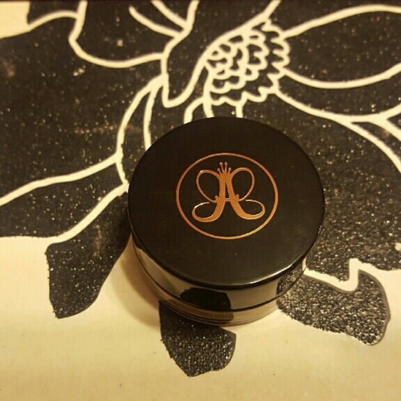 Anastasia Beverly Hills Dipbrow