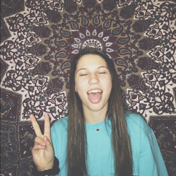 Meet your Posher, Brinn - Picture 1 of 1