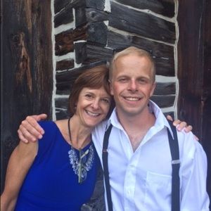 Meet your Posher, Robin