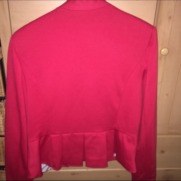 Red blazer - Picture 2 of 2