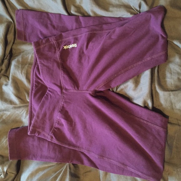 Reebok workout leggings plum purple