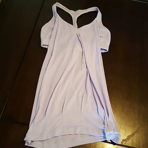 Lululemon like new top!!