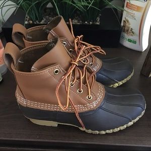 Bean Boots size 6