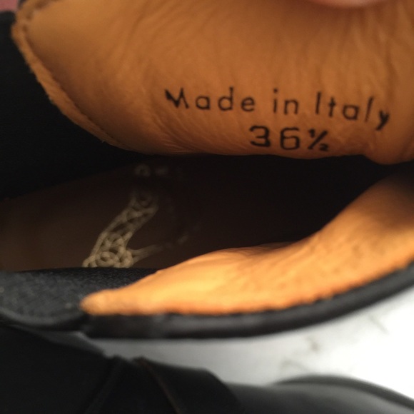 Vero Cuoio Black Ankle Boots - Picture 3 of 4