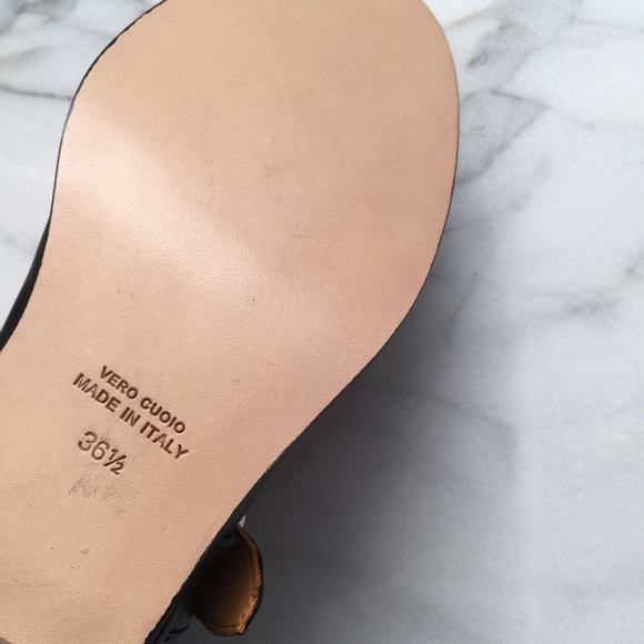 Vero Cuoio Black Ankle Boots - Picture 4 of 4