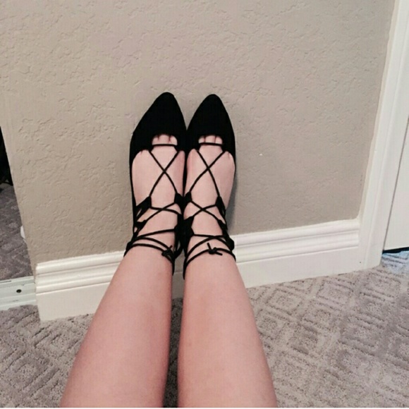 Brand new misguided flats