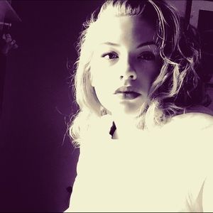 Meet your Posher, Molly