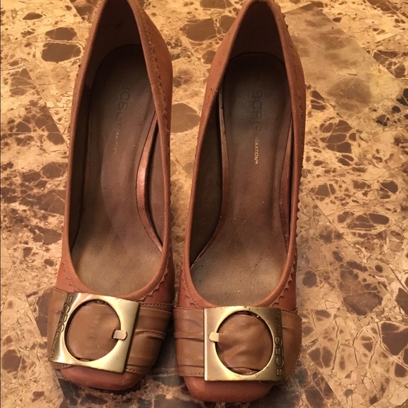 BCBG heels - Picture 1 of 4
