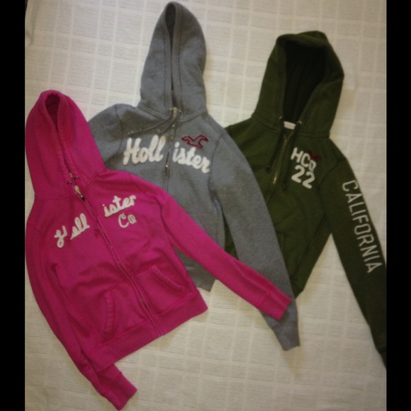 3 Hollister sweatshirts
