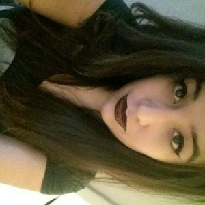 Meet your Posher, Kasie