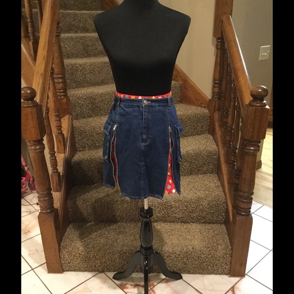 Dresses & Skirts - **SALE** Stylish two layer skirts