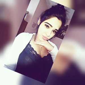Meet your Posher, Aliyha