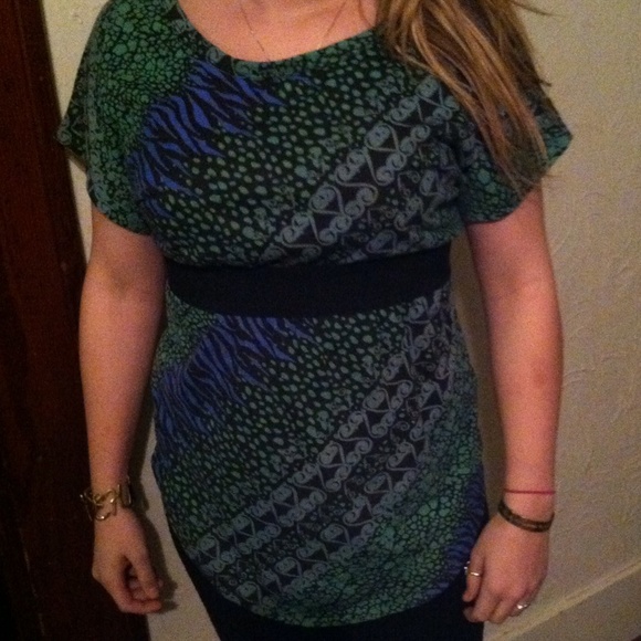 Women's top - Picture 1 of 2