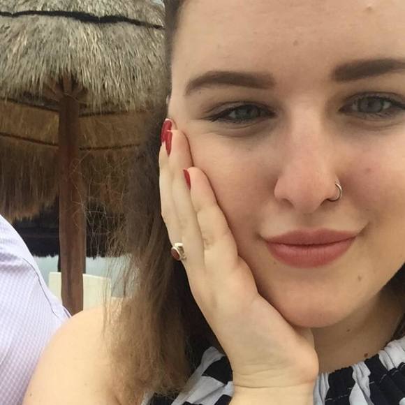 Meet your Posher, Hannah
