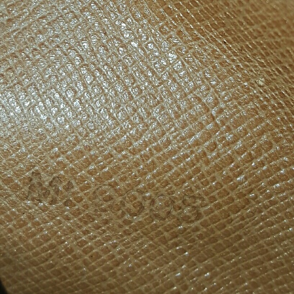 🚫Sold Louis Vuitton Tresor International Wallet - Picture 4 of 4