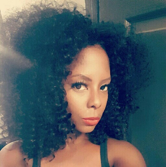 Meet your Posher, Heather - Picture 4 of 9