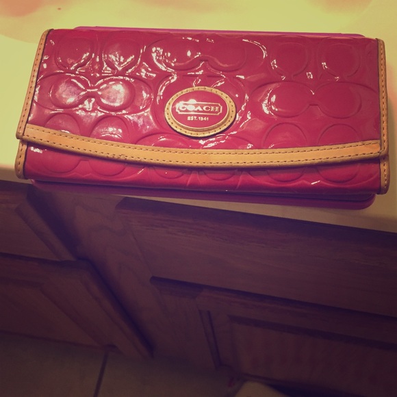 Coach wallet