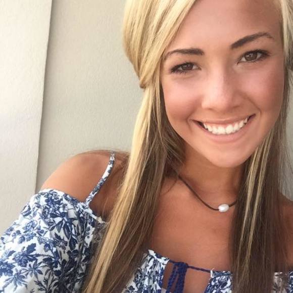 Meet your Posher, Ashley