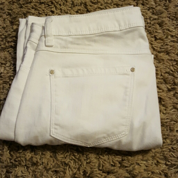White jean crops by LAUREN CONRAD.