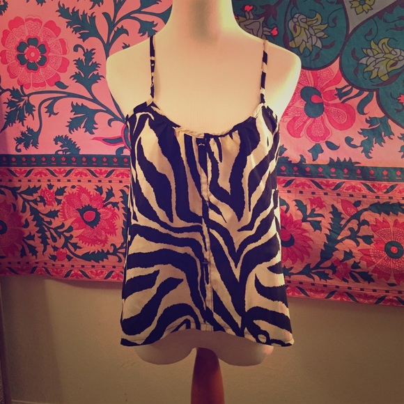 Zebra tank