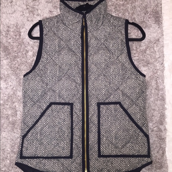 J. Crew Puffer Herringbone Vest - Picture 1 of 2