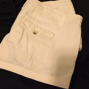 American eagle size 6 shorts