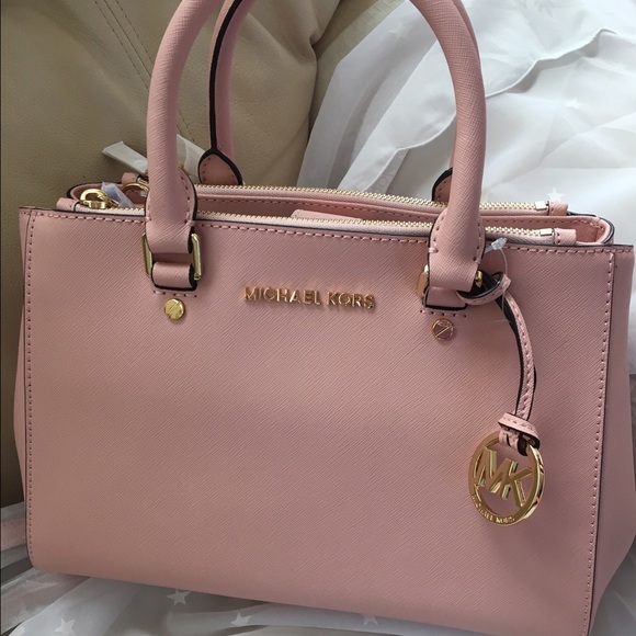 michael kors small purse