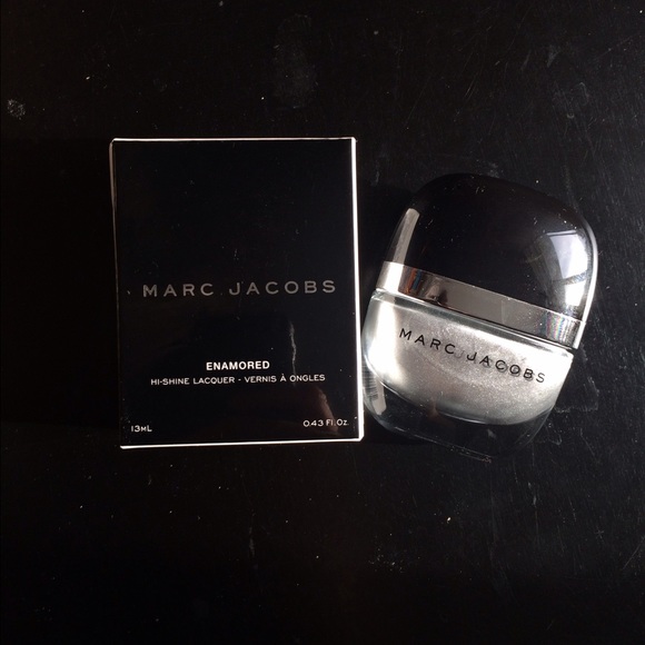 Marc Jacobs Stone Jungle Enamored Nail Polish