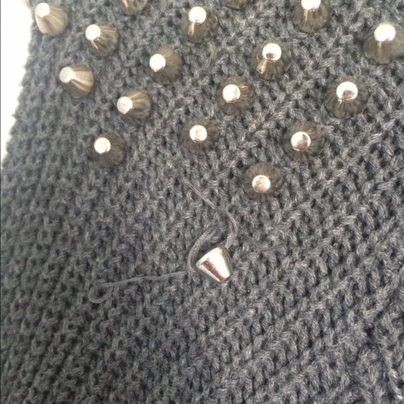 Baggy sweater - Picture 2 of 2