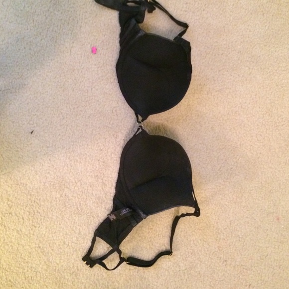 Victoria's Secret Bombshell bra - Picture 2 of 3